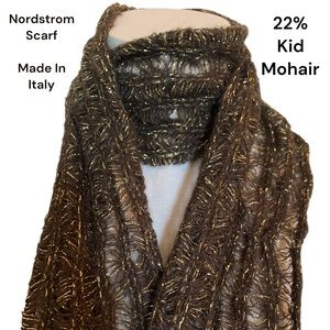 Nordstrom Scarf Brown Knit w/Gold Metallic Thread From Italy